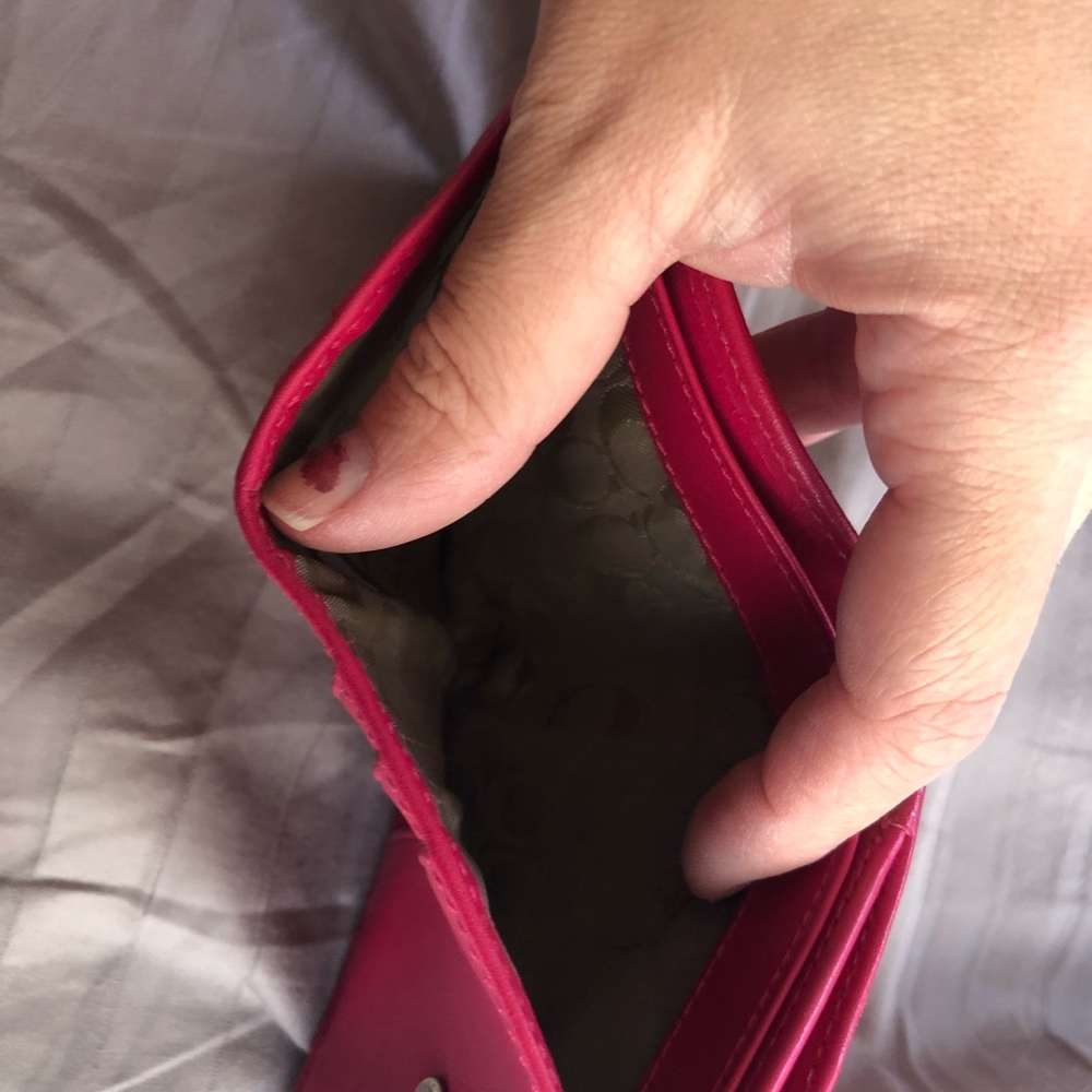 Coach Wallet - Picture 4 of 7